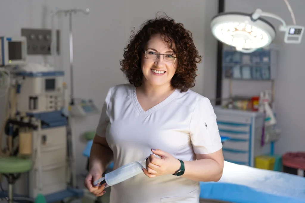 Dr Anna Bonder-Nowicka profesjonalne zabiegi wazektomi, implanty prącia, obrzezanie, stulejka